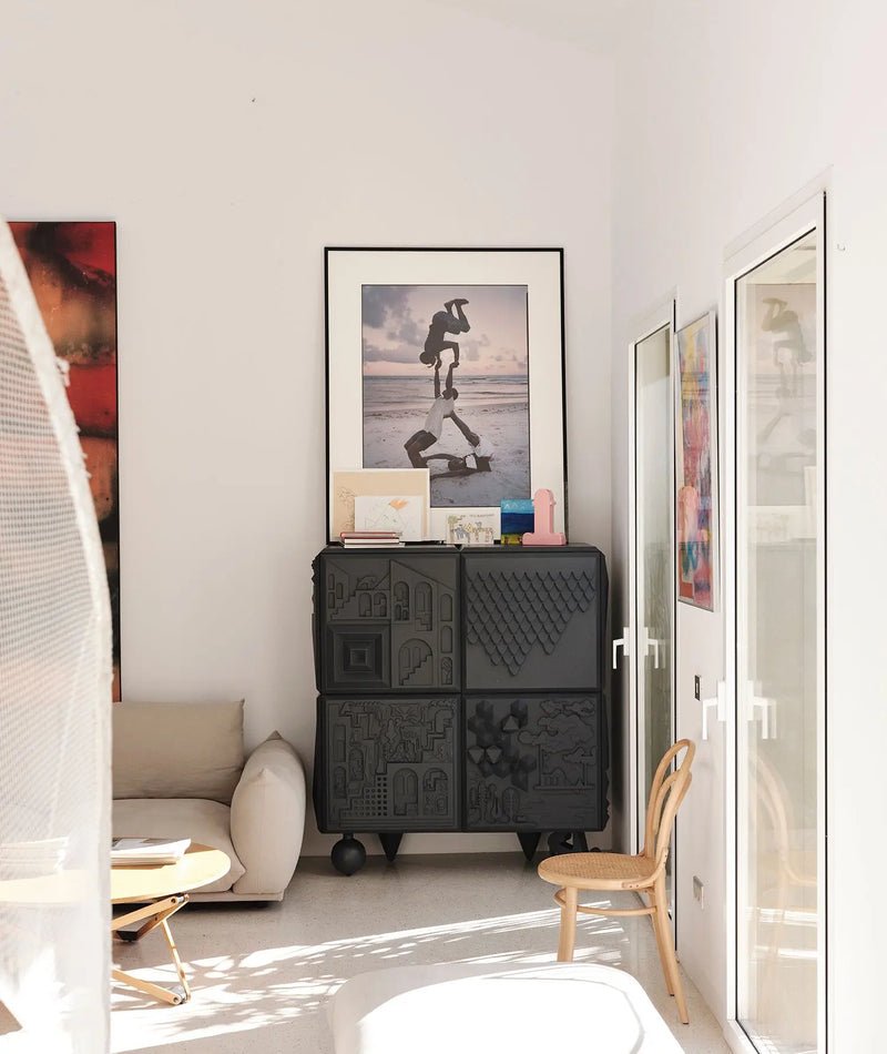 Tout Va Bien Cabinet