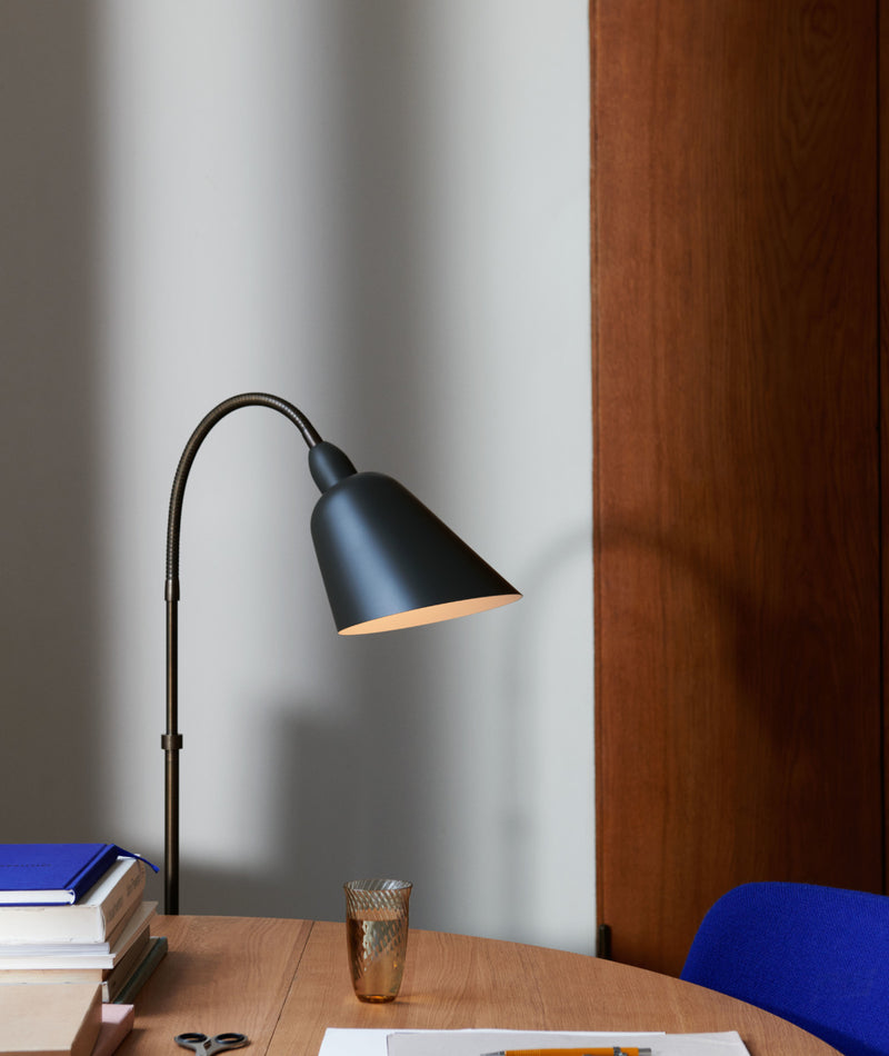 Bellevue Floor Lamp AJ7