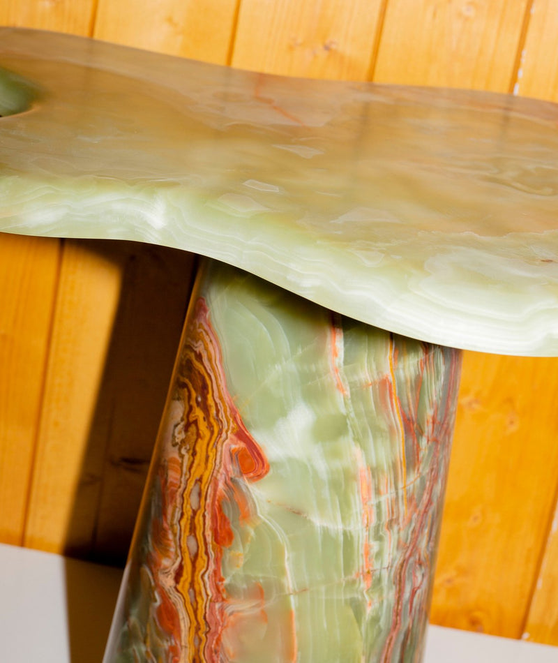 Ondamarmo Side Table