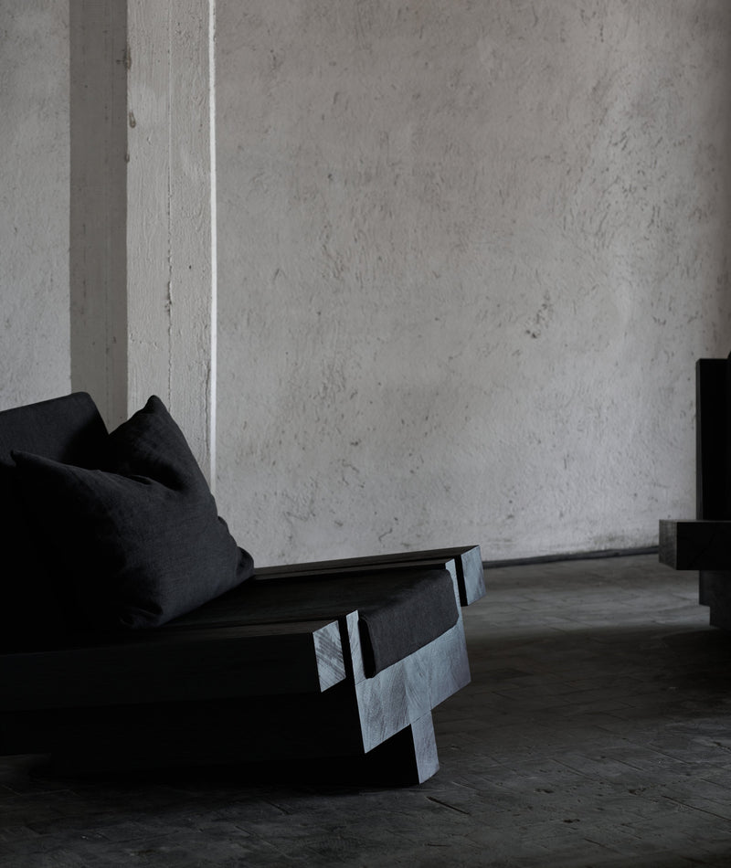 Zoumey lounge chair 012024