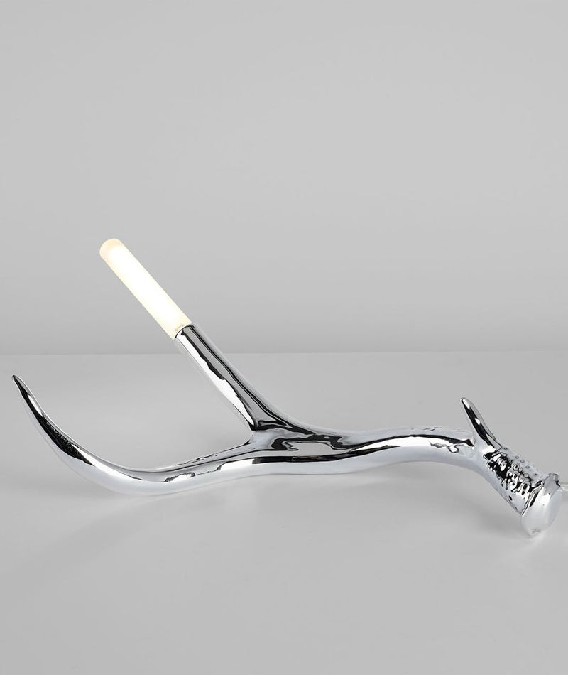 Superordinate Antler Table Lamp