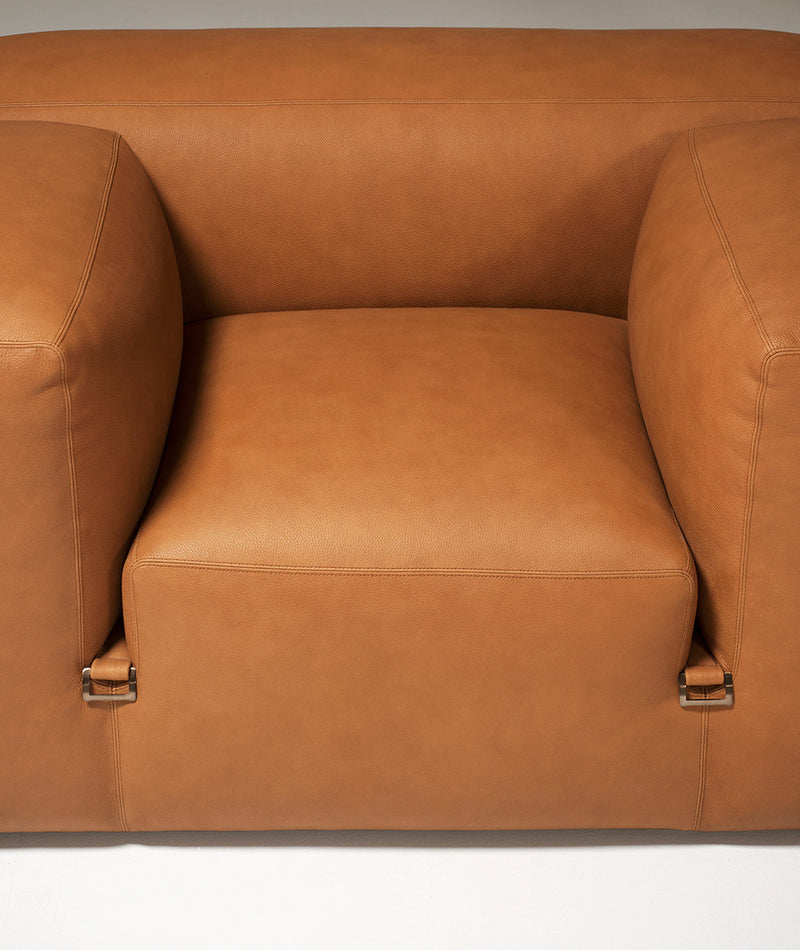 Le Mura Armchair Standard Fill